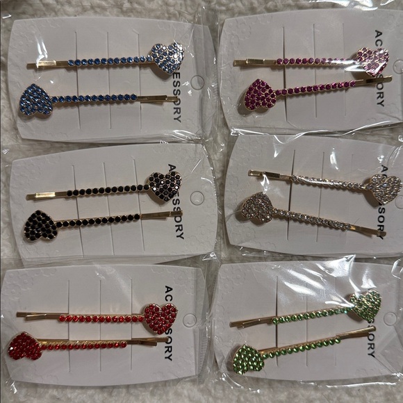 Heart Rhinestone Hair Clips Set - Picture 2 of 15